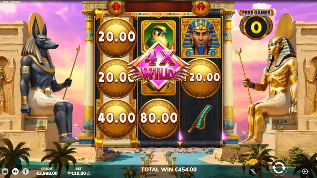 Solar Sentinels Free Spins Multiplier